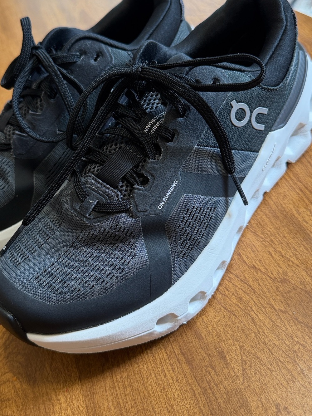 CloudRunner On Cloud 2 Shoes - Picture 9 of 10
